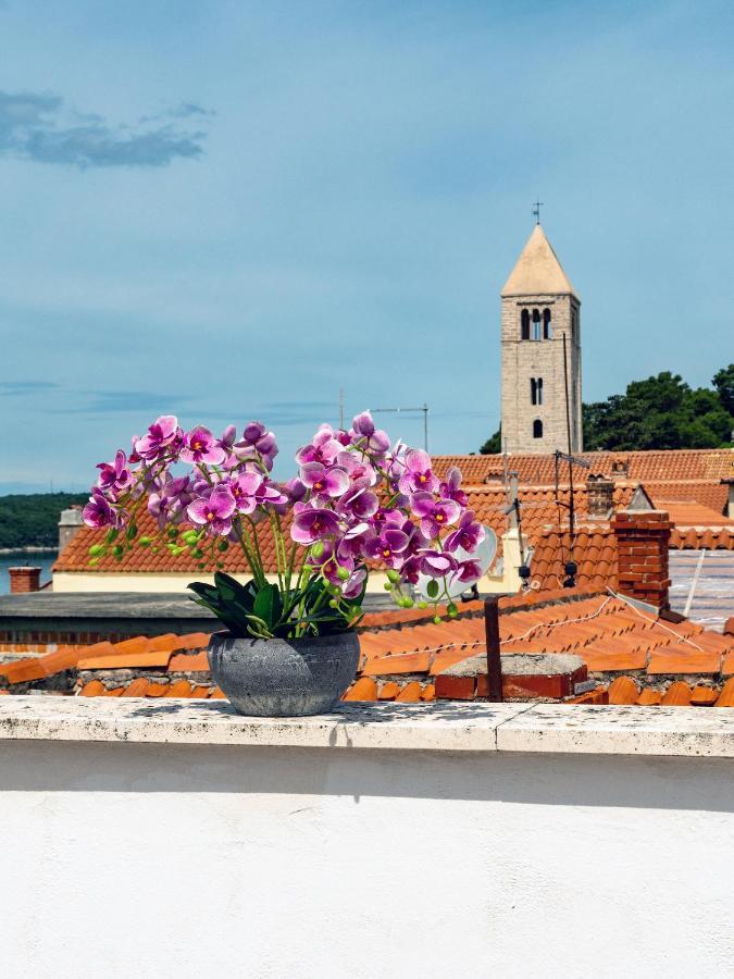Luise - Four Towers Apartments Rab Town Buitenkant foto